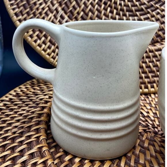 Beige Gibson Cream and sugar set - Picture 3 of 7